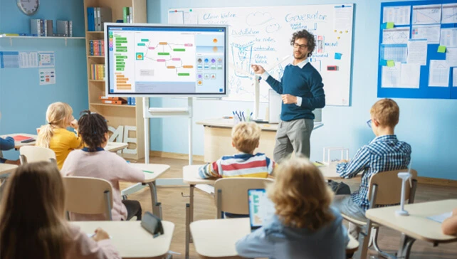 Aulas inteligentes para cada estudiante y cada materia